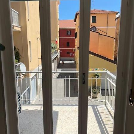 Borgo Marina Apartments Imperia Exterior foto
